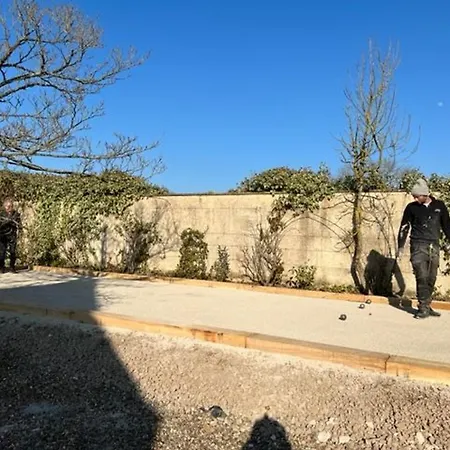 Retraite Paisible Avec Cheminee, Etang Prive Et Pres Du Mans - Fr-1-410-382 Σπίτι διακοπών *